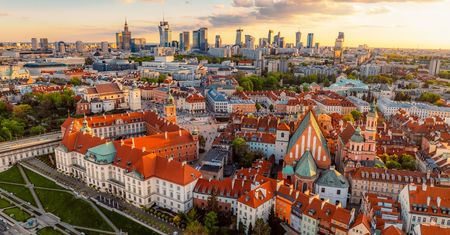 W rytmie miasta. Warszawa, czyli życie między historią a nowoczesnością