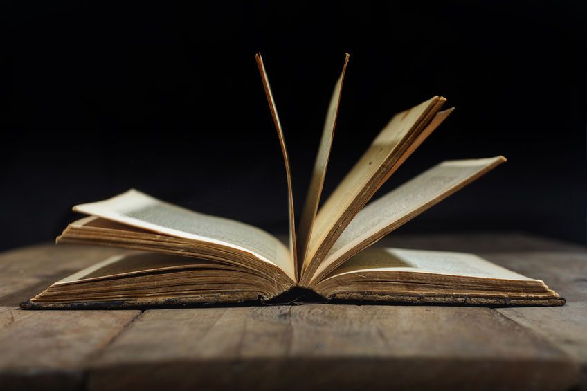 Pierwsze akademie i uniwersytety medyczne