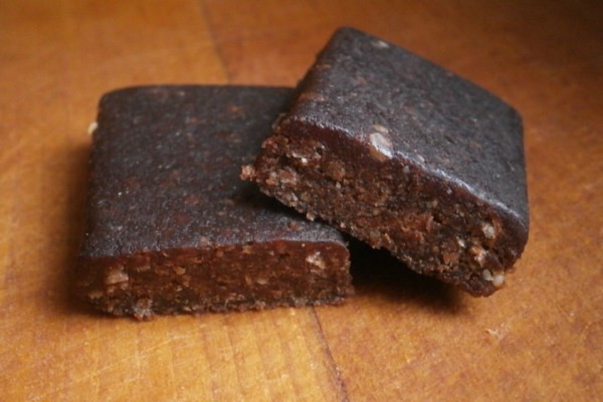 GIS. Wycofanie batonów owocowych "Frupp". Znaleziono w nich plastik