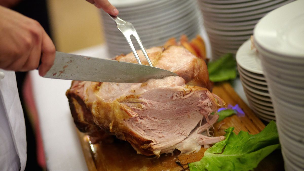 Sztuka mięsa — jedno z najpopularniejszych dań w czasach PRL-u.