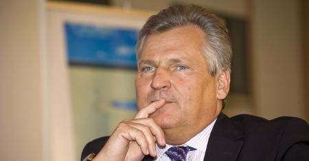 Aleksander Kwaśniewski wspomina podróże po świecie. Zaskoczył go mieszkaniec Wysp Karaibskich