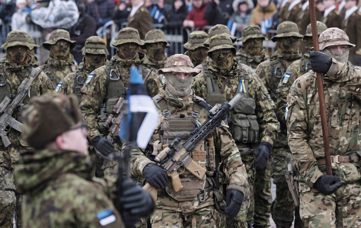 Ministerstwo Spraw Zagranicznych Estonii zaprzeczyło doniesieniom portalu Breaking Defence na temat możliwości wysłania estońskich wojsk do Ukrainy