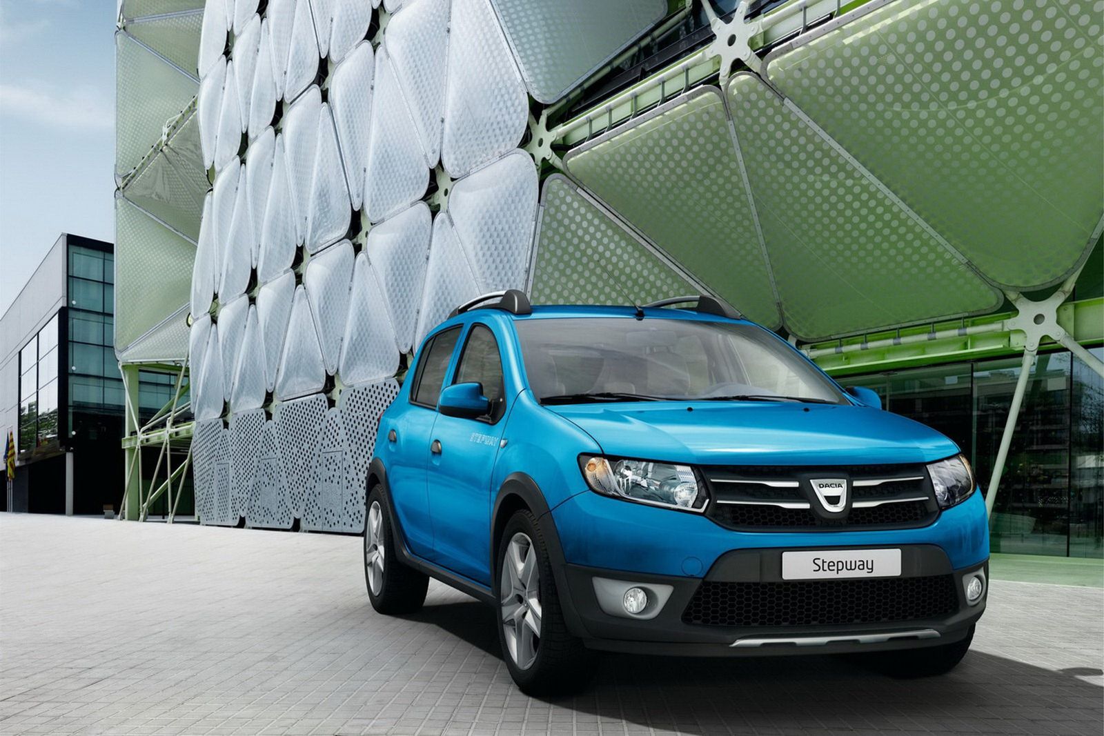 Dacia Logan, Sandero, Sandero Stepway