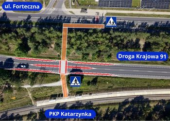 Stacja Toruń Katarzynka czeka na pasażerów. MZD buduje przejście dla pieszych