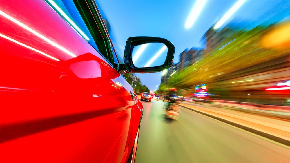 Kłopoty z oświetleniem – jak uniknąć zatrzymania dowodu rejestracyjnego? 1