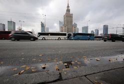 Protesty w Warszawie. Branża autokarowa spowolniła ruch w centrum miasta