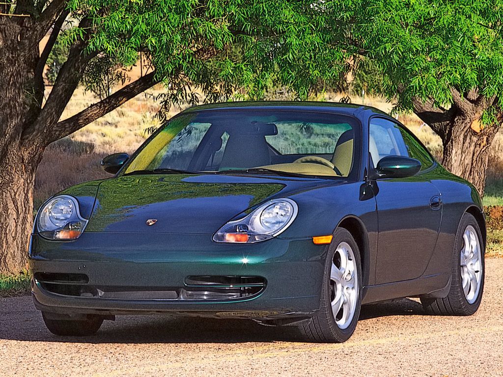Porsche 911 Carrera 4 Coupe