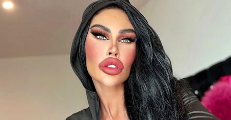 "Ludzka Barbie" przekroczyła kolejną granicę. Nowe zdjęcie zadziwia