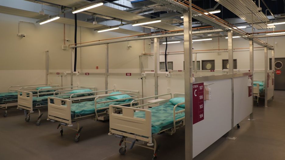 Śląskie. Z początkiem przyszłego tygodnia pacjentów chorych na COVID-19 zacznie przyjmować drugi szpital tymczasowy w regionie – w Pyrzowicach.