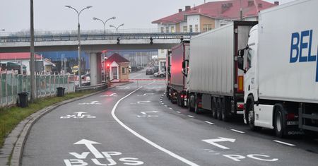 Decyzja MSWiA ws. ruchu na granicy z Białorusią. Kolejna reakcja na skandaliczny wyrok
