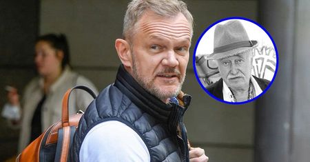 To znalazło się w trumnie Nowickiego. Pazura puścił parę z ust