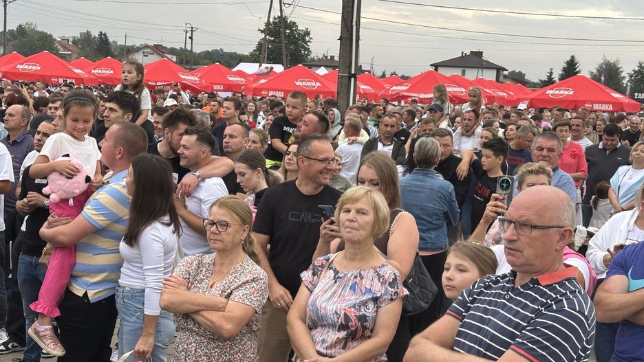 Tłumy ludzi na Święcie Warki.