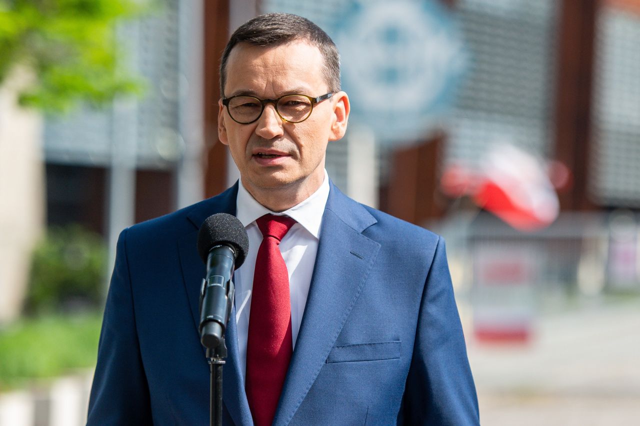 Internauci podejrzewają Mateusza Morawieckiego o oszustwo w czasie głosowania 