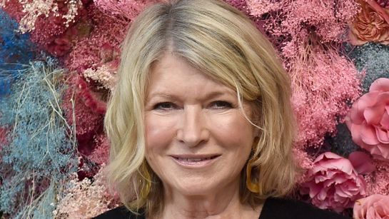 81-letnia Martha Stewart w stroju kąpielowym pozuje na okładce "Sports Illustrated". Fani dopytują: "Gdzie są nieedytowane zdjęcia?" (FOTO)