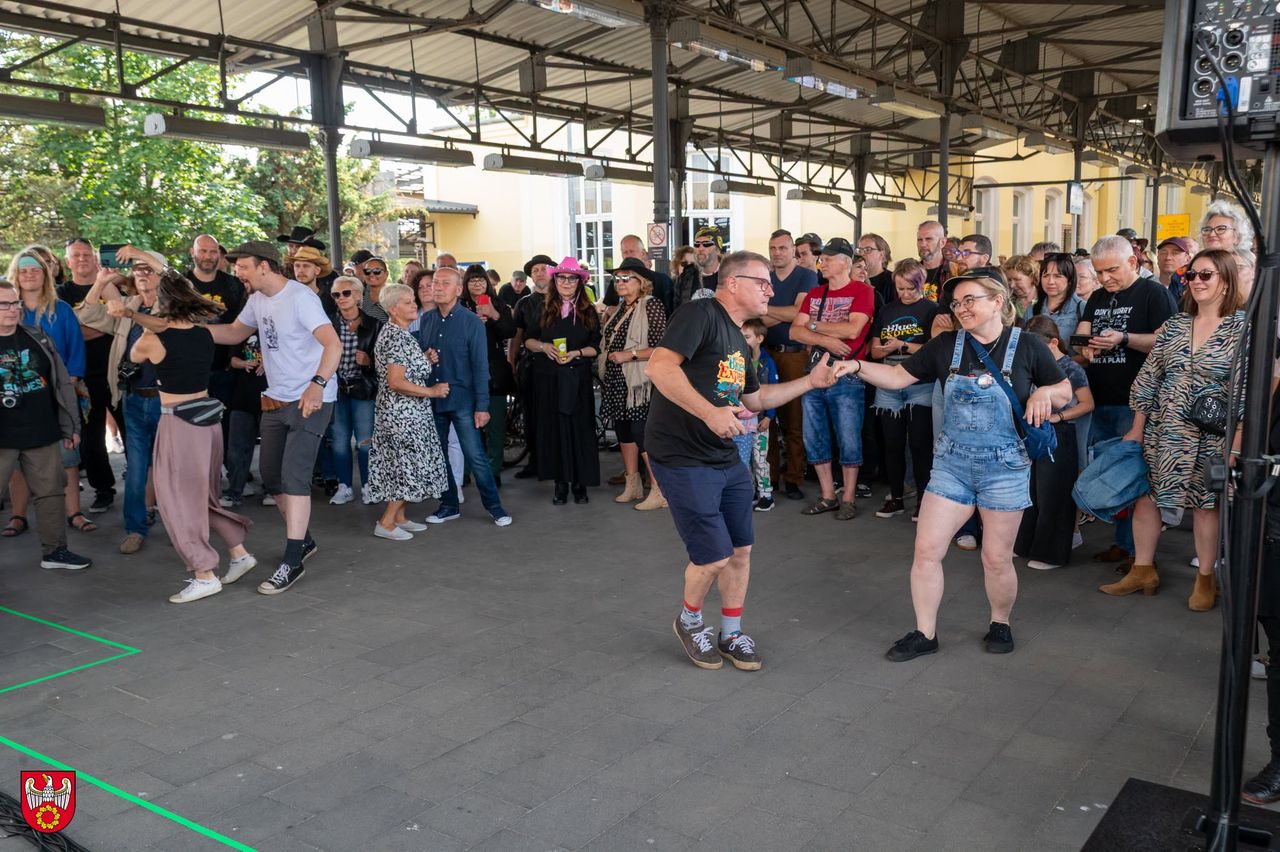 Blues Express na dworcu w Pile, 2026