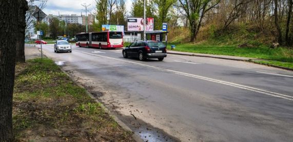 Sosnowiec. Miasto wyremontuje ul. Mikołajczyka. Zapewnia, że nie ucierpi żadne drzewo