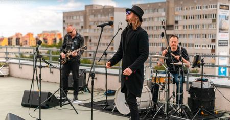 Śpiewające dachy Wrocławia. Koncert z bunkra na Szczepinie