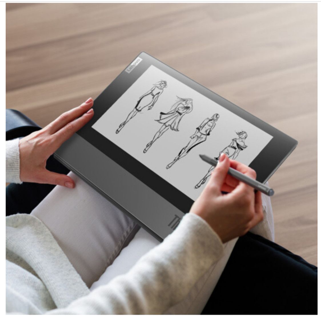 Lenovo ThinkBook Plus to laptop z dodatkowym ekranem z e-papieru. Czytnik e-ink w komputerze 2