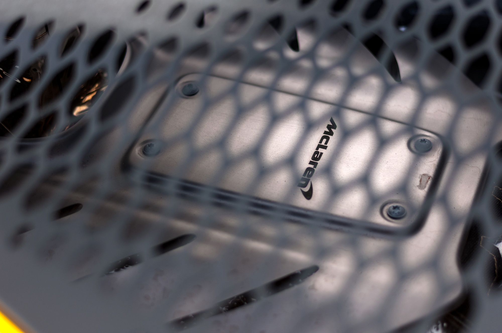 McLaren Artura (2025)