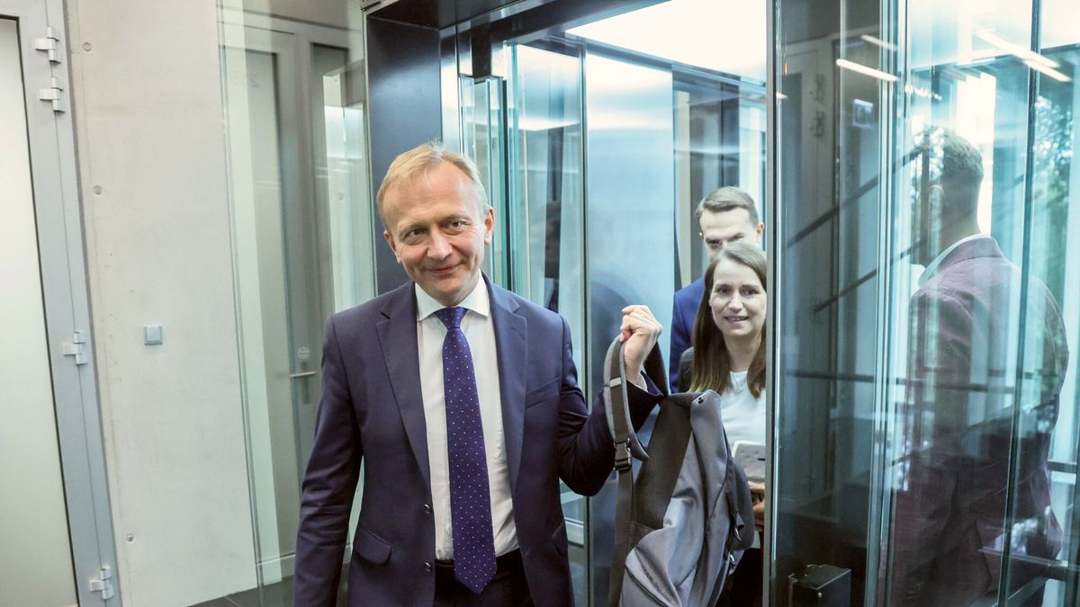 Piotr Serafin ma zasiąść w nowej Komisji Europejskiej. Wiadomo, kiedy pierwszy sprawdzian