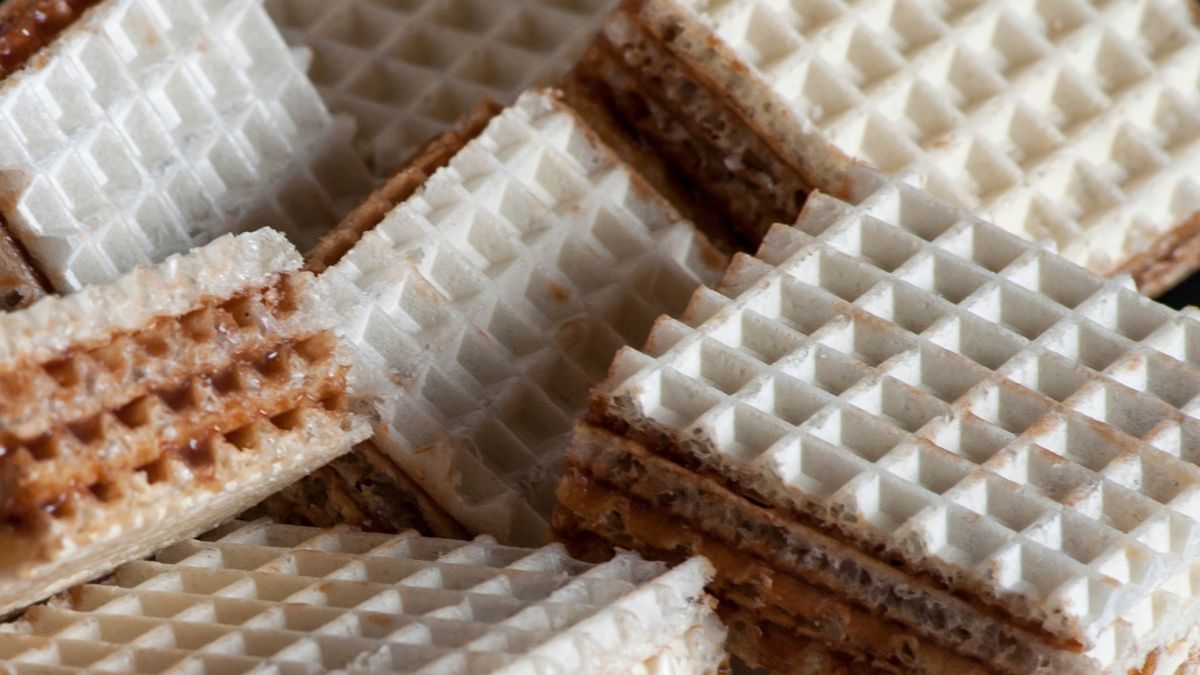 Wafle przekładane kremem to wspomnienie dzieciństwa 