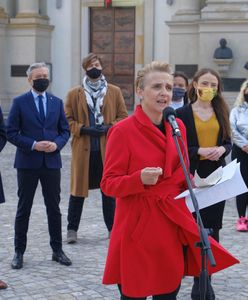 "Zabawa w chowanego" braci Sekielskich. Lewica organizuje protesty pod siedzibą Episkopatu i kościołami w całej Polsce