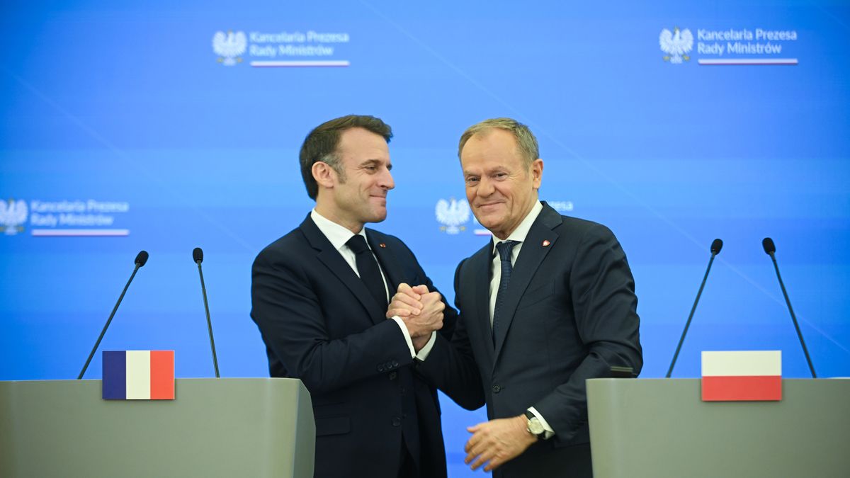 Donald Tusk, Emmanuel Macron
Marcin Obara
dyplomacja, Kancelaria Prezesa Rady Ministr�w, konferencja, KPRM, polityk, polityka, Unia Europejska, wizyta, zagraniczna, UE, prasowa, gest