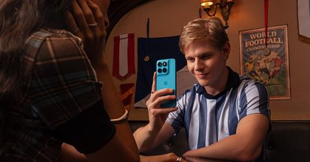 Najtańsze 200 Mpix na rynku. Motorola moto g87 i moto g37 Power w Polsce