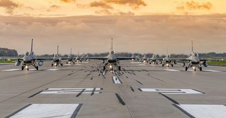 Imponujące sceny pod Poznaniem. Polskie F-16 w roli głównej