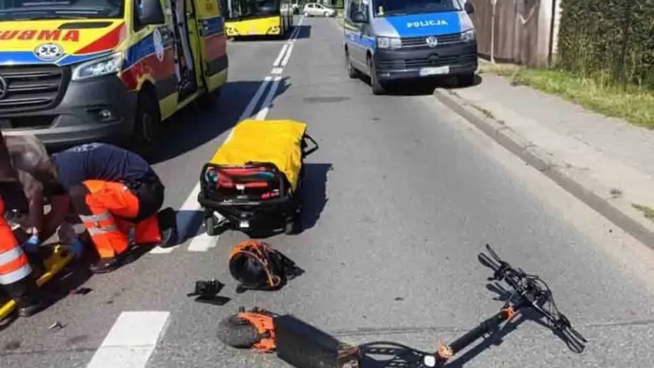 Hulajnogą elektryczną uderzył w Hondę