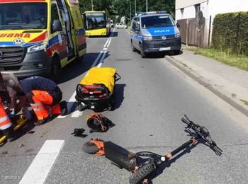Hulajnogą elektryczną uderzył w Samochód osobowy. Wydmuchał aż cztery promile alkoholu