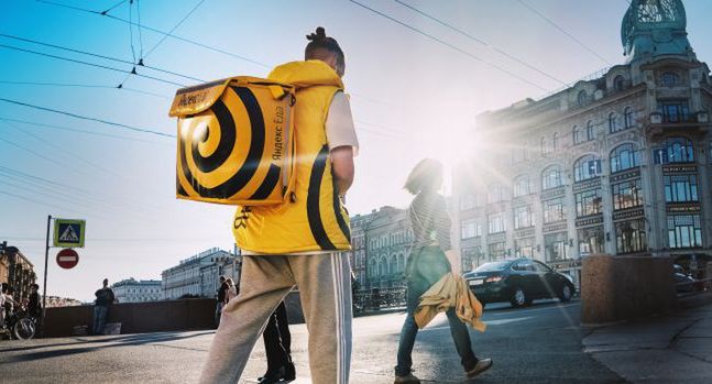Yandex wchodzi do Europy z dostawami internetowych zakupów. Na początek Paryż i Londyn