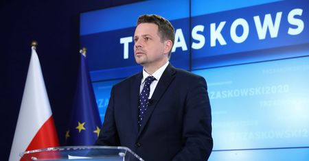 Kto zastąpi Rafała Trzaskowskiego w Warszawie? Polacy wskazali swoich faworytów