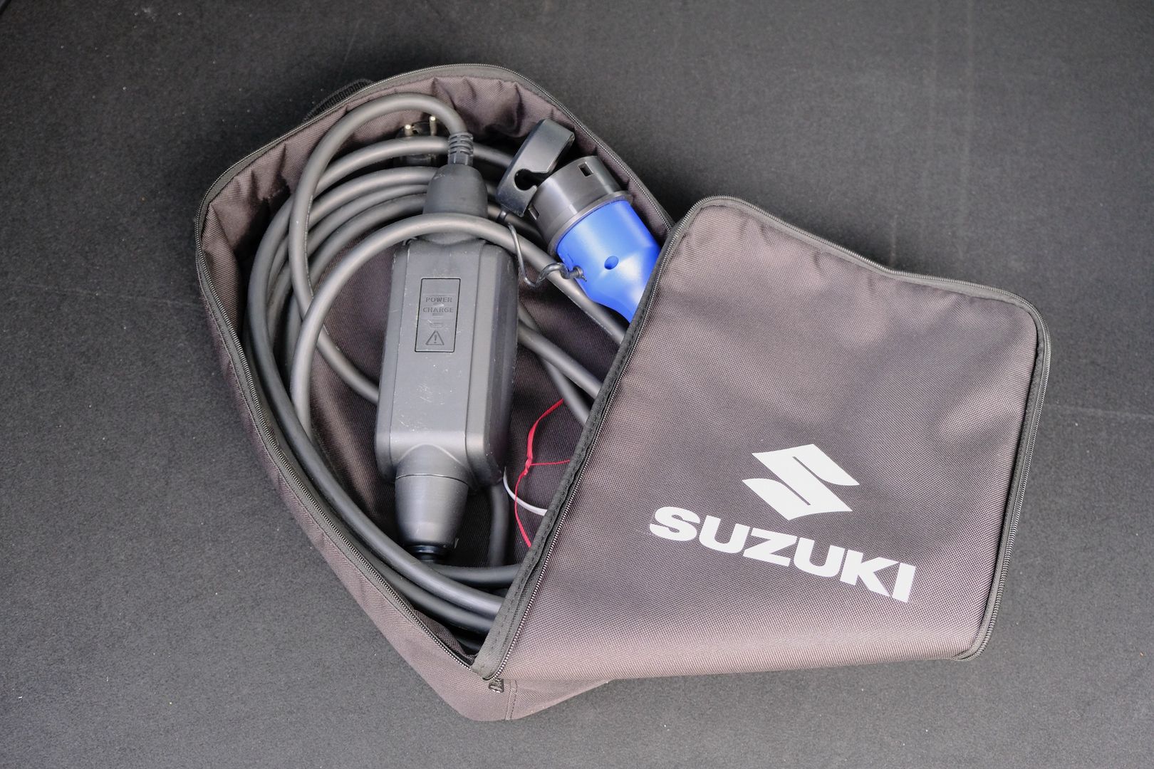 Suzuki Across PHEV