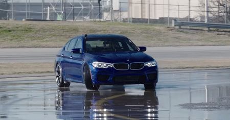Ponad 370 km przejechane bokiem. BMW odzyskało dawny rekord