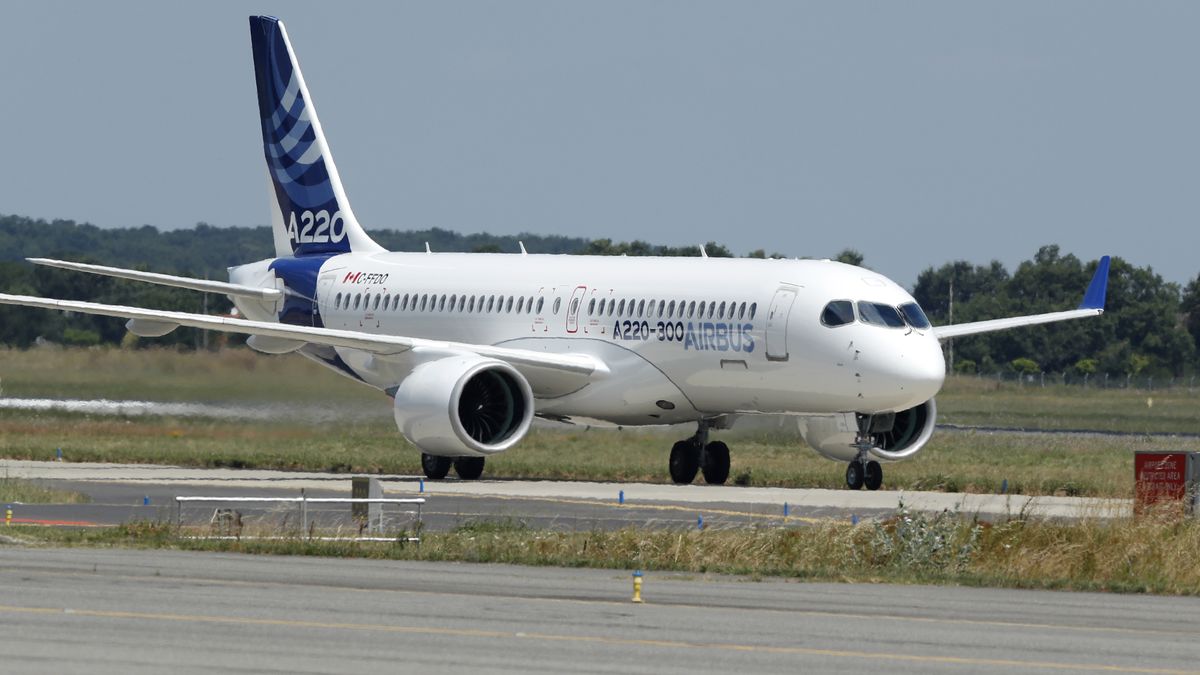 Airbus A220 to konkurent Embraera E2-195 w segmencie do 150 miejsc