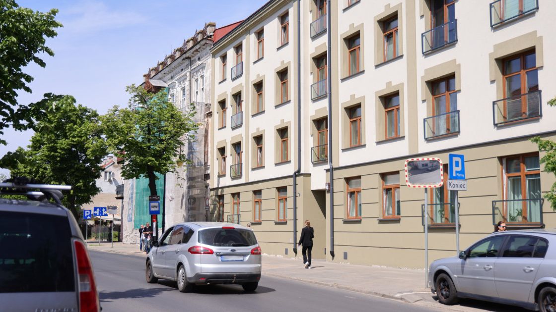 Andrzej Nowakowski Facebook