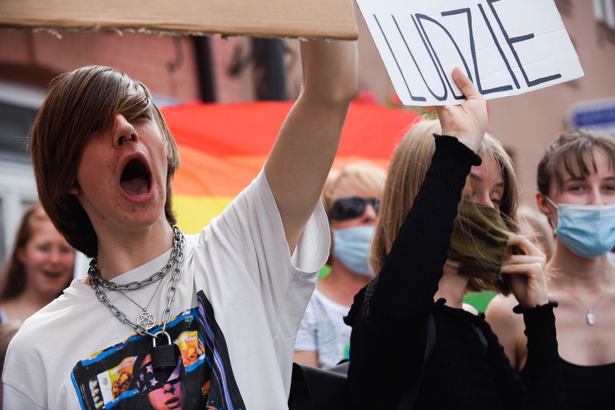 Wrocław. "Jestem człowiekiem, a nie ideologią". Protest przeciwko PiS