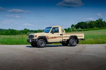 Test: Toyota Land Cruiser 70 2.8 D-4D - pierwotny samochód terenowy z nowoczesnym silnikiem