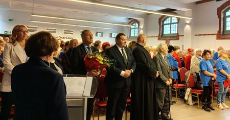 Inauguracja UTW w Ostródzie. Seniorzy rozpoczęli nowy rok akademicki