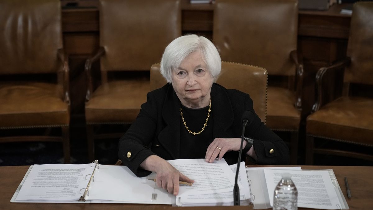 Sekretarz skarbu USA Janet Yellen wykluczyła możliwość tzw. bailoutu dla upadającego Silicon Valley Bank.