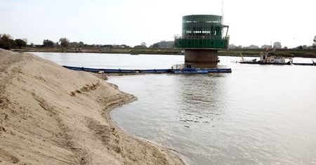 Nad Wisłą zaginęła kobieta. Intensywne poszukiwania w Warszawie