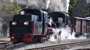 Para buch, koła w ruch! Średzka kolej ma ponad 120 lat i jest jedną z największych atrakcji turystycznych Wielkopolski. Jechałeś nią już?