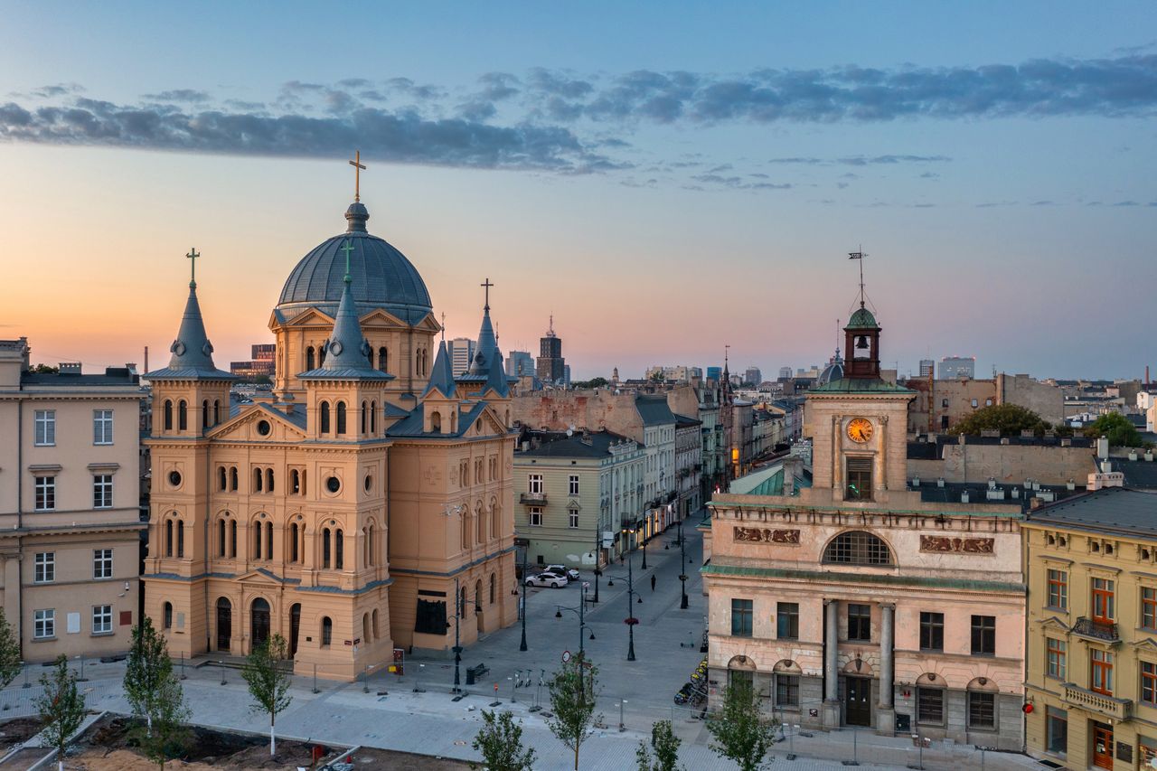 Łódź: Mężczyzna z pistoletem w centrum. Mierzył do kierowcy