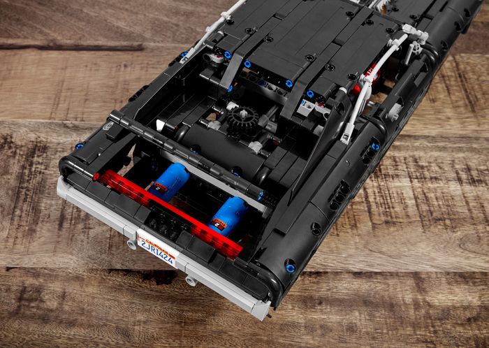 Lego powiększa rodzinę o Dom's Dodge Charger. Fani "Szybkich i wściekłych" będą zachwyceni 2