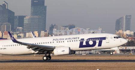 LOT odwołuje rejsy. Jest pilny komunikat