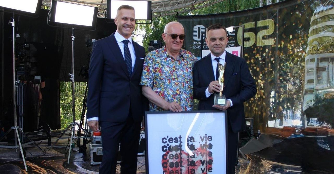 Jacek Cygan ze specjalnym wyróżnieniem na festiwalu w Opolu. "Pańska twórczość nas wzrusza, bawi, otula w niepogodę"