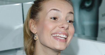 Izabela Janachowska w bikini Gucci za ponad 2 tysiące złotych dokazuje na "światowych" wczasach w Dubaju (FOTO)
