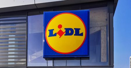 Lidl tnie ceny na Wielkanoc. Kiełbasa od 3,99 zł