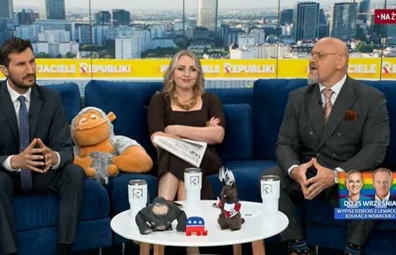 Dwie skargi na Republikę. Nie za teorie spiskowe, a edukację zdrowotną